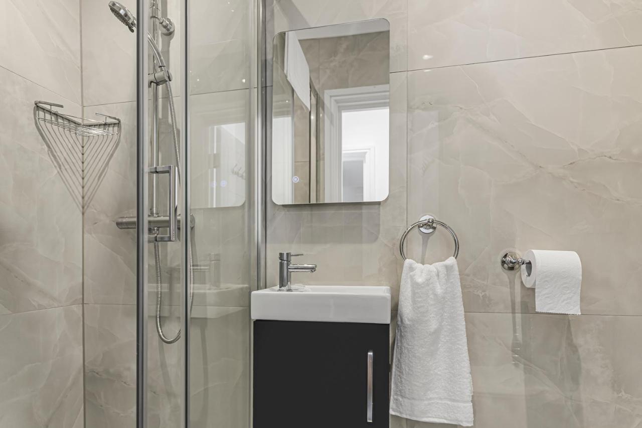Modern 3 And 2 Bedroom Apartment In Maida Vale Λονδίνο Εξωτερικό φωτογραφία